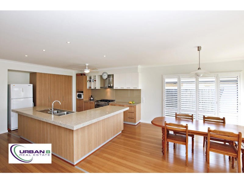 12 Frederick Street, Moggill QLD 4070